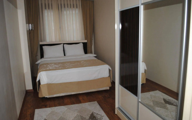 Diamond Suite & Residence