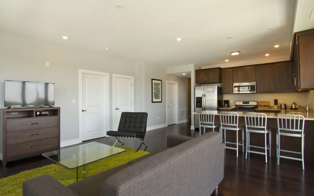Handsome 2BR in West Loop by Sonder