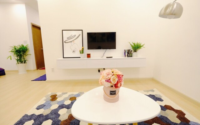 Nha Trang Cozy Beachfront Apartment