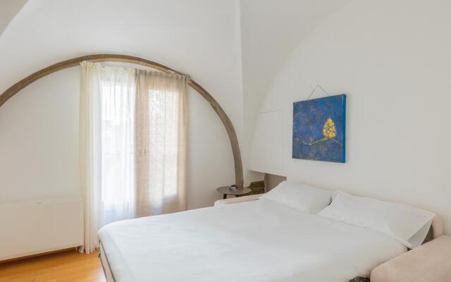 Santo Stefano 13 - Quadrilocale elegante