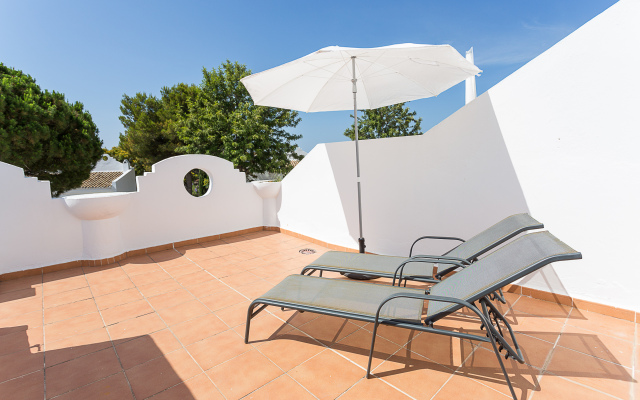 Marbella Resort 2 Pool Whirlpool Sauna