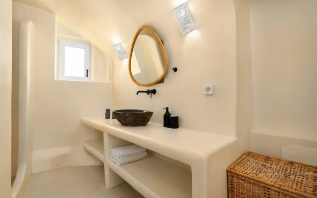 Eolithos Suites