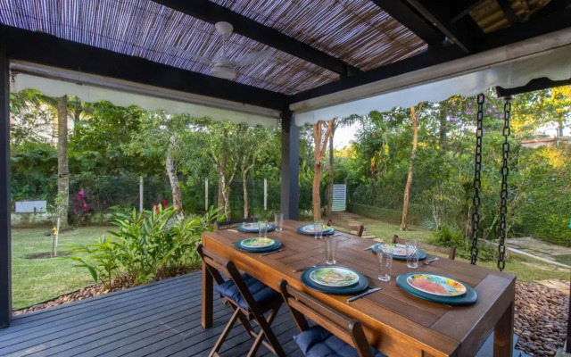 Linda Casa! Acesso privado praia Guaratuba(50mts)