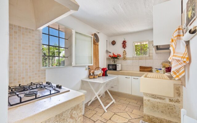 2985 Trullo tra gli Ulivi by Barbarhouse