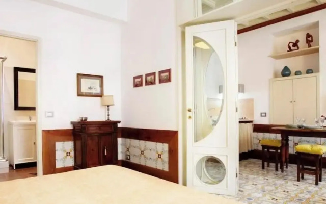 Foro Romano Luxury Flat