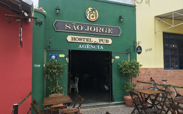 So Jorge Pub Hostel