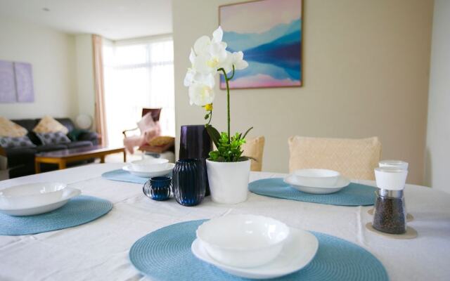 Epsom Central Modern 3Brd Apt