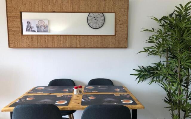 Studio bord de mer - Plage - Piscine - Wifi