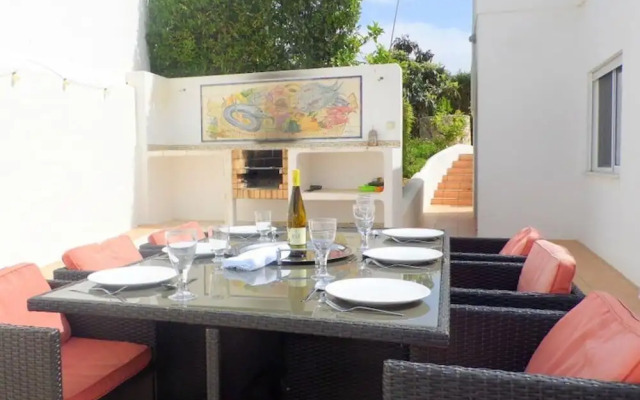 16 Centeanes Fabulous Location Just Short Walk t