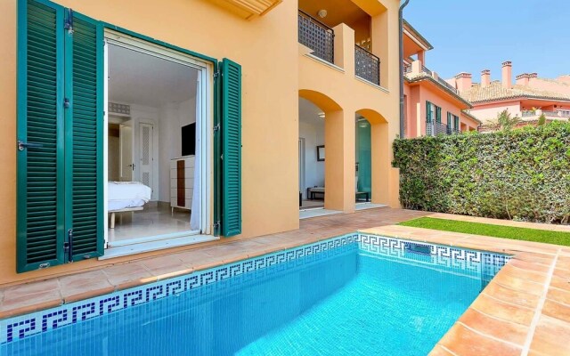 Sotogrande Puerto Luxury Apartment