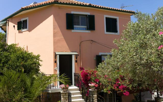 Villa Paxos