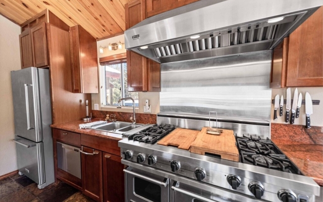 072 - Gourmet Getaway