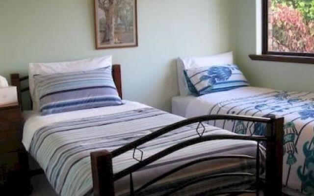 Fern Cove Bed and Breakfast