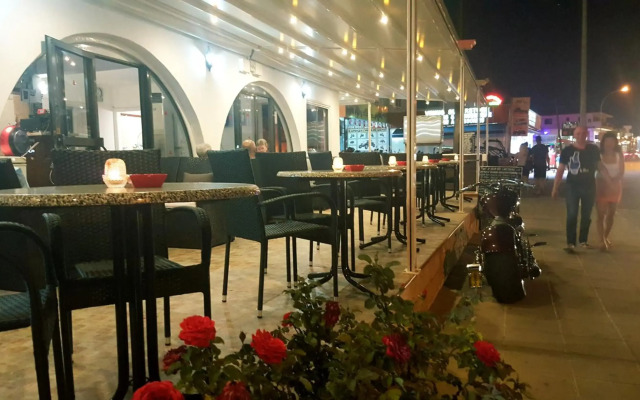 Florence Hotel Apartments