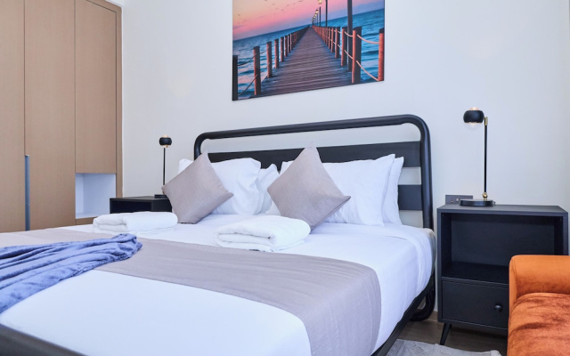 Ivory By Edmor Suites