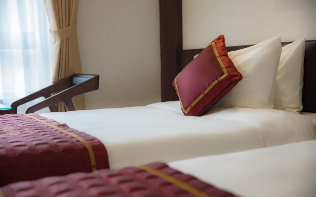 Freesia Hotel