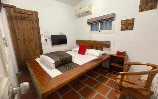 Eighty-eight B&B