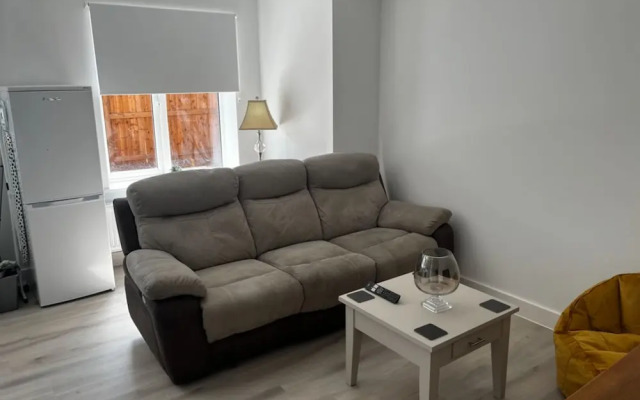 Tranquil New Nottingham Apartment