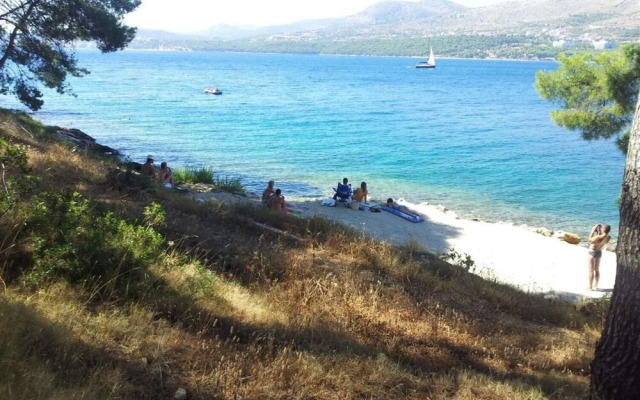 Bozo - 100m to the sea - A1