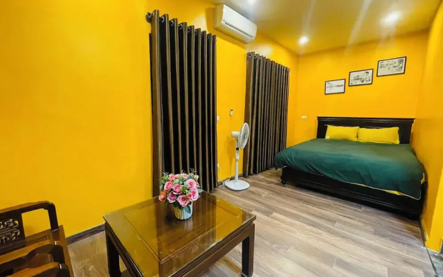 Autumn Hanoi House Bat Su