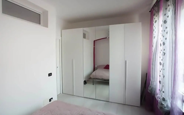 At Home - P.ta Venezia C.so Buenos Aires