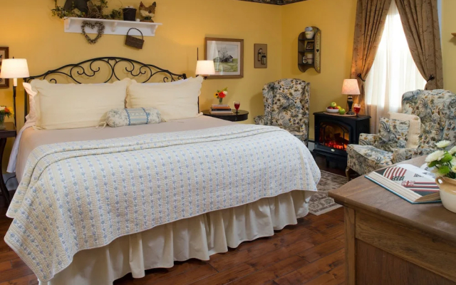 1825 Inn Bed and Breakfast