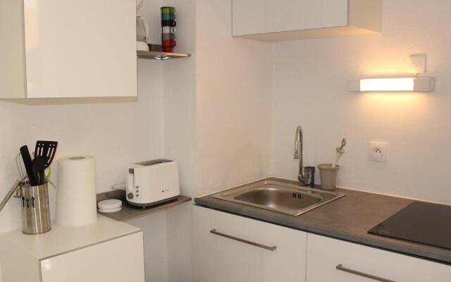 Appartement Gruissan, 2 Pièces, 4 Personnes - Fr-1-229-764