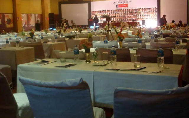 Ramada By Wyndham Jaipur Jaisinghpura