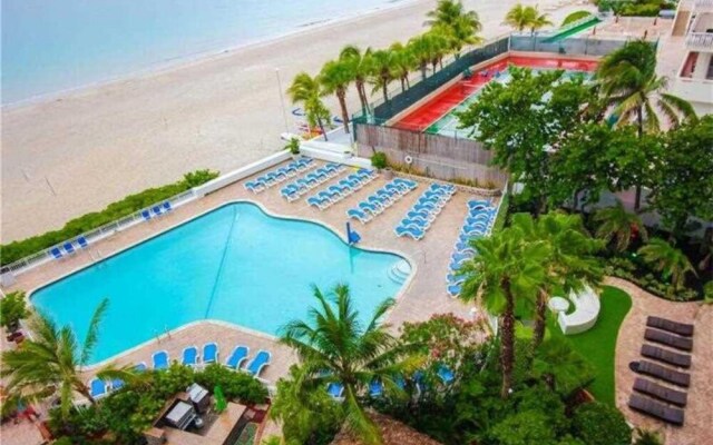 Galt Ocean Gem 2-2 Direct Ocean Views