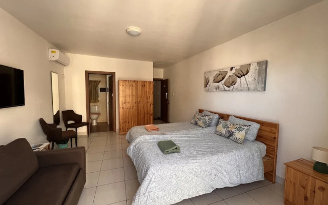 All Nations Holiday Home
