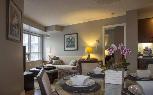 Park Suites Toronto Blue Jay Way (Element)