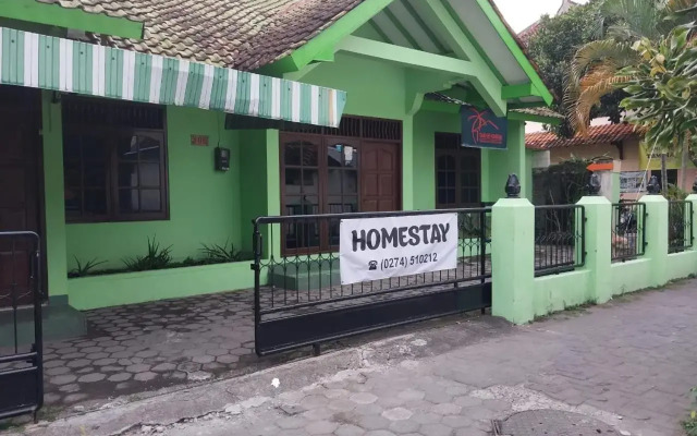 Omah 365 Homestay
