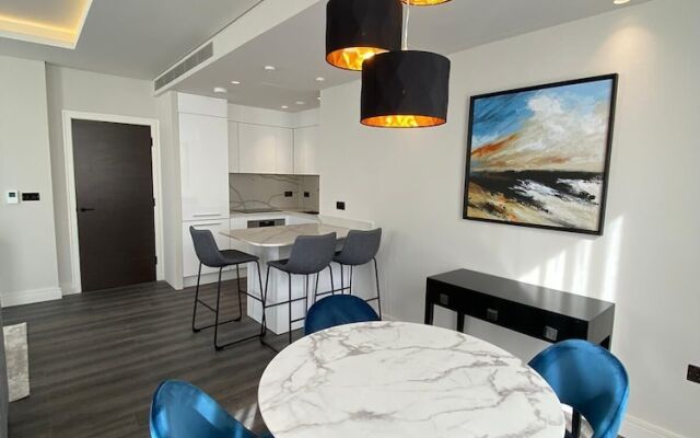 Kensington Residence by LHC