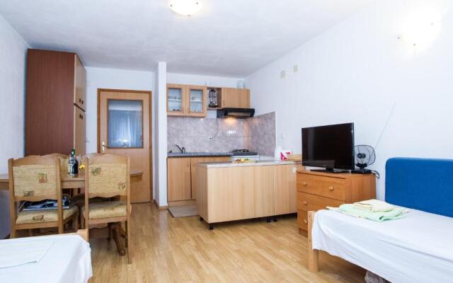 Apartments Toro
