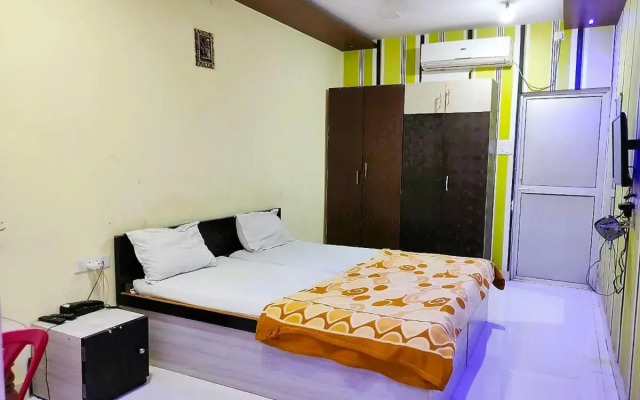 Hotel Madhuwan Heights