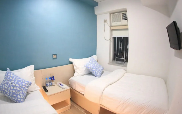 As 1 Hotel