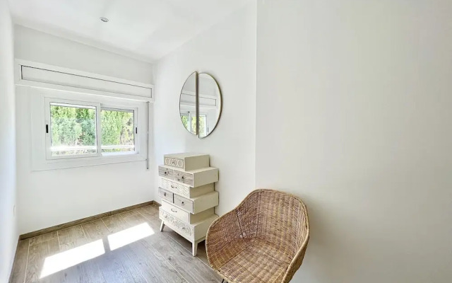 City-centre Apartment in Roses