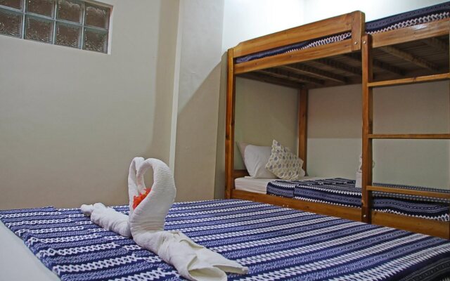 Seaslugs Travellers Inn