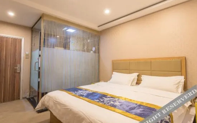 OYO Daqing City Family Hotel