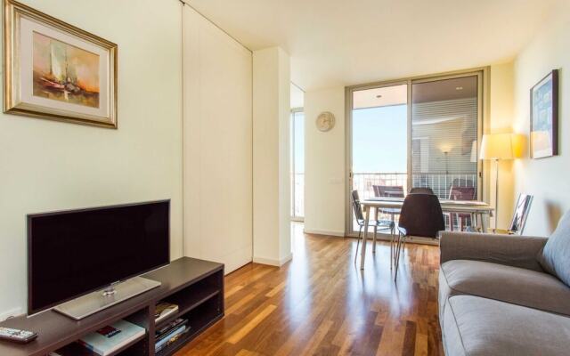 Luxurious 3 Bedroom Flat And Terrace In Sants