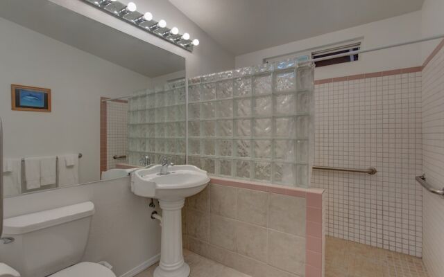 Hale Iolani Ohana 1 Bedroom Home