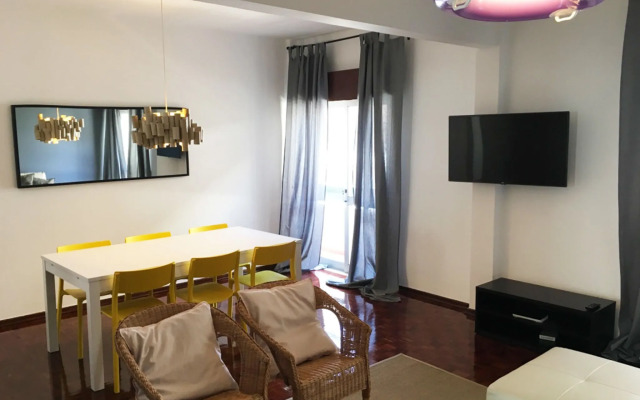 Lemon Tree Apartments