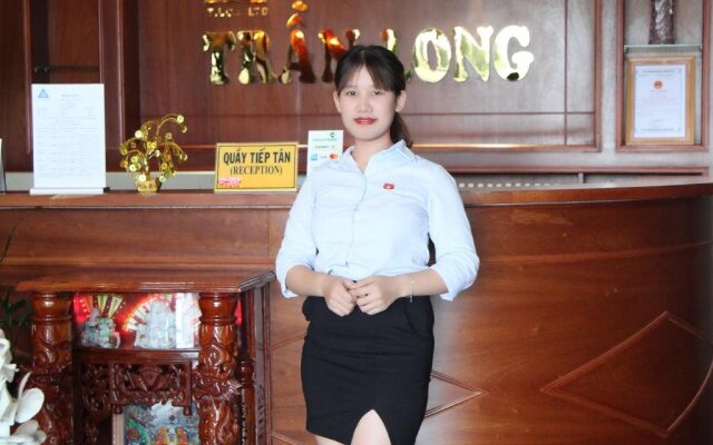 Tran Long Binh Duong Hotel