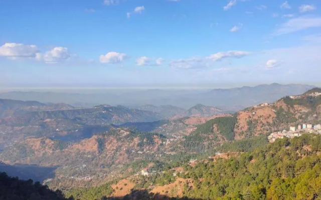 Valley View Stay by OYO Rooms