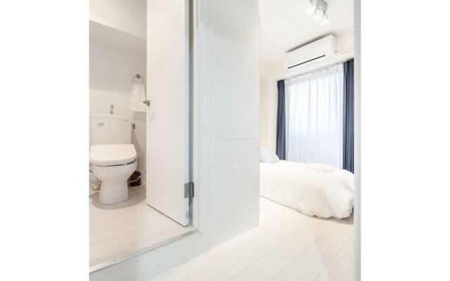 Naniwa Tsutenkaku Residence