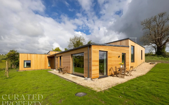 Stunning 5 Bedroom New Build With Amazing Views