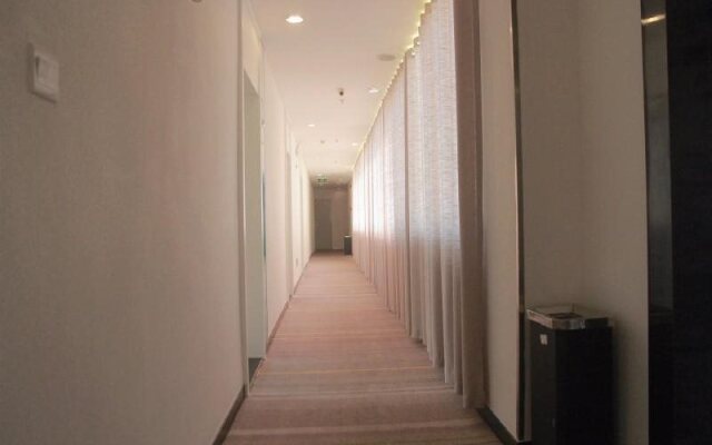 7Days Inn Qinzhou Niannianfeng Plaza Xiangyang Street Branch