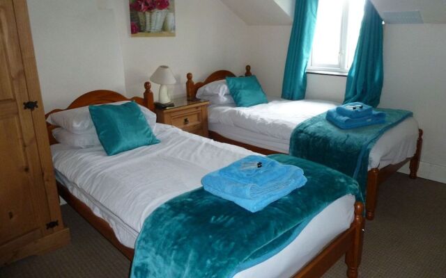 Mid Wales Inn