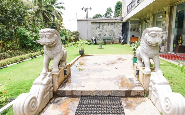 Capital O 404 Lagone Resort