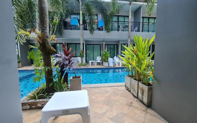 Diana Pool Access Phuket